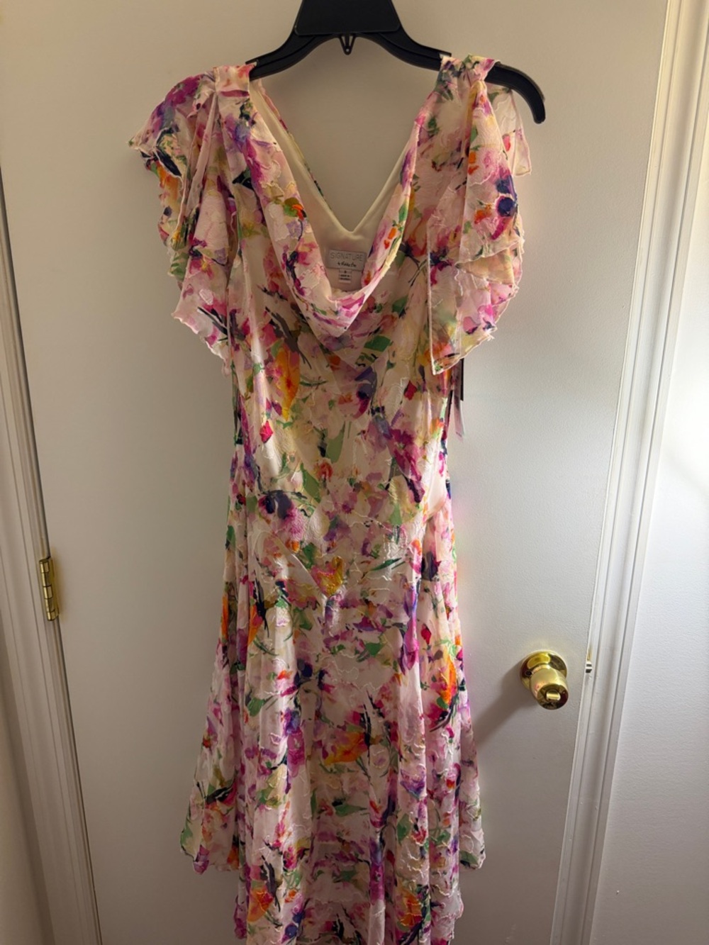 Signature by Robbie Bee Pink Floral Ruffle Midi Dress